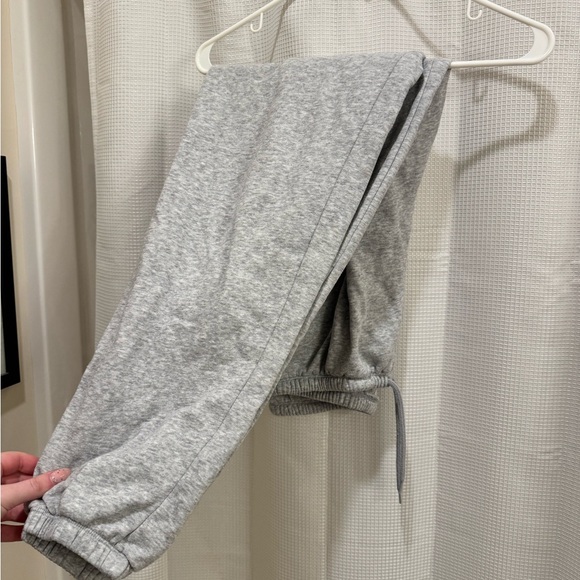 No Boundaries Gray Jogger Pants - Picture 1 of 1